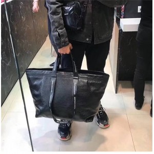 Balenciaga men's bag oil wax leather LOGO HANDLES shopping bag 462971