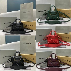 Balenciaga official website Neo Classic mini Top Handle handbag