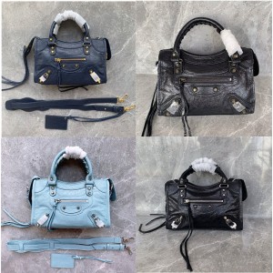 Balenciaga official website cracked sheepskin small CLASSIC CITY handbag