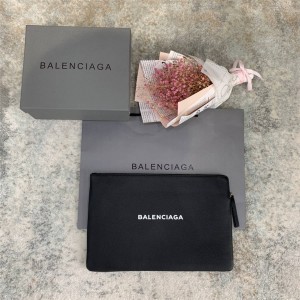 Balenciaga official website new grain leather zipper clutch