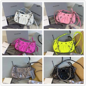 Balenciaga 695814 LE CAGOLE Chain Bag Locomotive Dumpling Bag Crossbody Bag