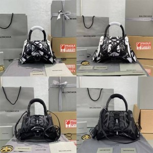 Balenciaga 661723/661726 SneakerHead Handle handbag