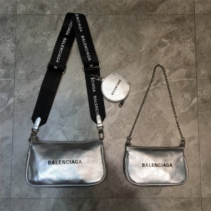 Balenciaga leather three-in-one three-piece diagonal shoulder bag