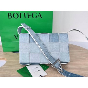Bottega Veneta BV 708768 Denim Cassette messenger bag box bag