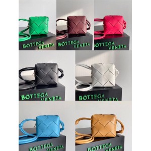 Bottega Veneta bv 701915 Mini Cassette Camera Bag Crossbody Bag