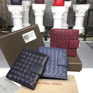 Bottega Veneta Men's Short Wallet Woven Leather Buckle Folding Wallet