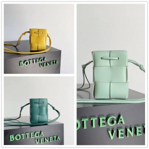 Bottega veneta BV 680217 New Color Cassette Mini Crossbody Bucket Bag