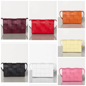 Bottega Veneta handbags new hand-woven CASSETTE cube package
