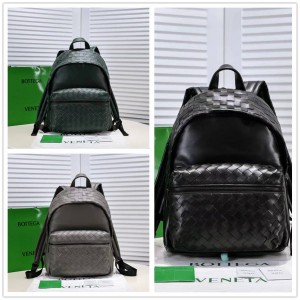 Bottega veneta BV New Mid Grid Woven Leather Backpack