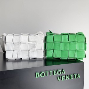 Bottega veneta BV 680698 Tassel Square Bag Cassette Crossbody Bag