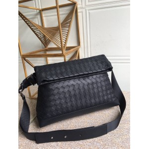 Bottega veneta BV large woven HYDRALOGY leather messenger bag