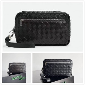 Bottega veneta BV 777390 Intreccciato woven wristband handbag