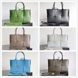 Bottega veneta BV 652867 Small Arco Tote Tote Tote Bag