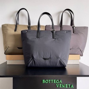 Bottega veneta BV 776201 Crossroad Buckle Nylon Tote Bag