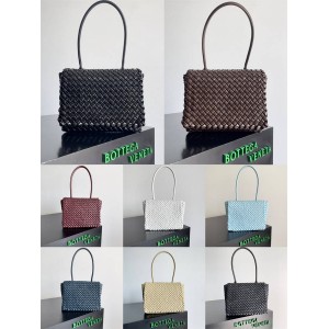 Bottega veneta BV 709420 Patti handbag