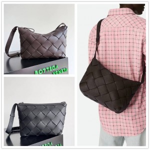 Bottega veneta BV 795125 Diago Hobo bag crossbody bag