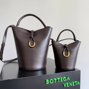 Bottega veneta BV 815244/806038 Liberta bucket bag