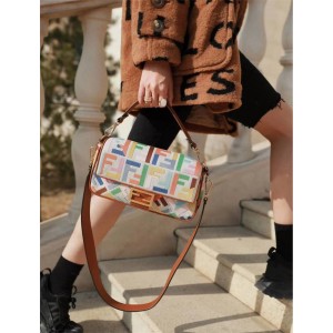 fendi official website canvas baguete bag bag bag 8BR600