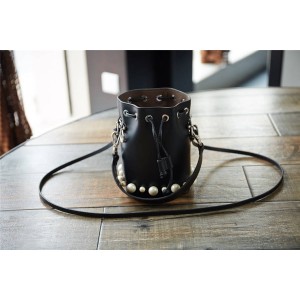 Fendi handbags star with the same pearl decoration mini bucket bag 8BS010