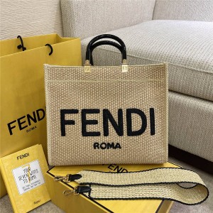 FENDI Sunshine medium woven raffia shopping bag 8BH386