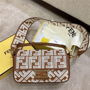 FENDI official website BAGUETTE hollow embroidery handbag