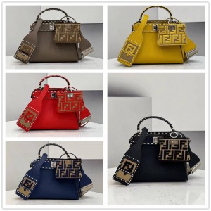 FENDI 8BN244 external stitching Peekaboo mini handbag 8522