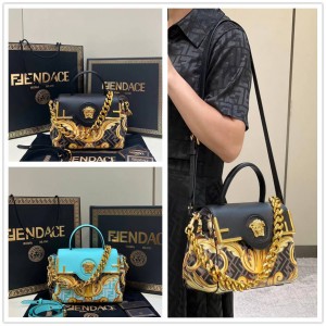 VERSACE DBFI039 FENDACE LA MEDUSA Medium Printed Handbag