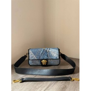 Fendi X VARACE 8BR600 Baguette 1997 Co branded denim handbag