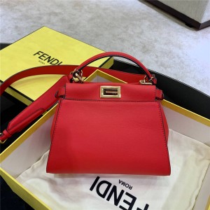 FENDI PEEKABOO ICONIC ESSENTIALLY Handbag 8BN302