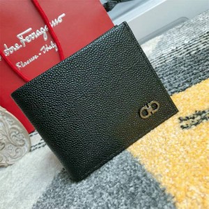Ferragamo Gancini Short Wallet 669791
