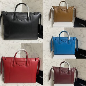 Givenchy official website women's Antigona Soft soft handbag