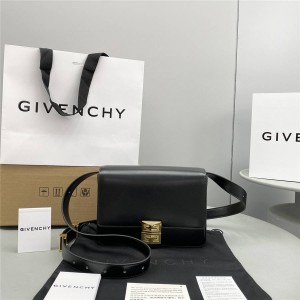 Givenchy medium 4G handbag crossbody shoulder bag
