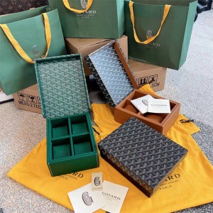 Goyard MONTRES 4-cell watch case