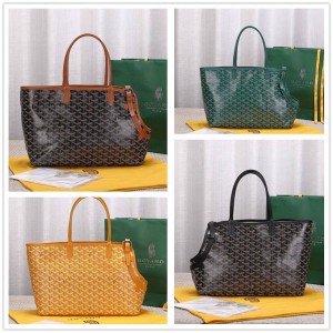 Goyard Chief Gris Pet Bag