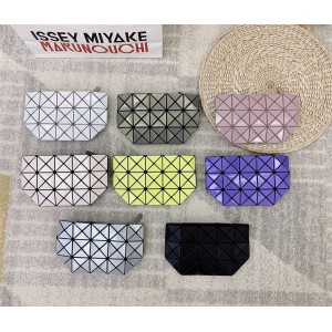 ISSEY MIYAKE new coin storage bag clutch