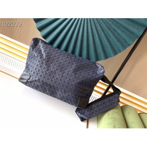 BAOBAO ISSEY MIYAKE official website shoulder bag knight bag