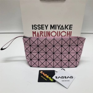 issey miyake official website ladies 4/8 grid clutch cosmetic bag