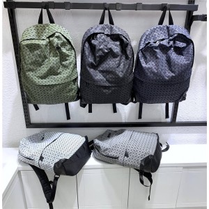 Issey miyake official website kuro backpack travel bag