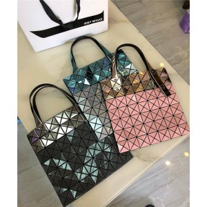 ISSEY MIYAKE new color matching seven-grid glossy 7-grid handbag