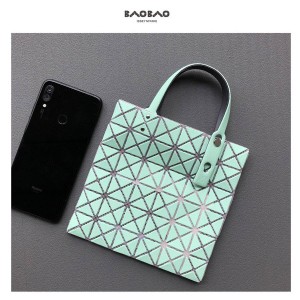 Issey Miyake new macaron six grid 6 grid mini parent-child bag