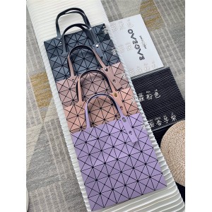 Issey Miyake matte matte six-frame geometric shoulder bag