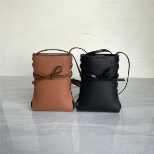 LOEWE new Ikebana mobile phone bag