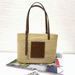 Loewe small raffia and cow leather square Basket handbag A223099