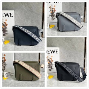 LOEWE B553A72X21 military messenger super small