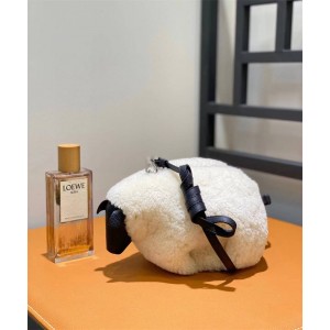 LOEWE Little Sheep Bag Little Sheep Crossbody Bag 66015