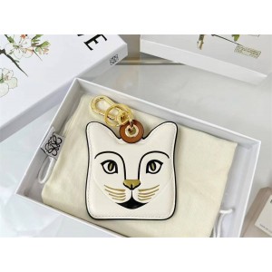 LOEWE Cat Charm series pendant bag with keychain decoration