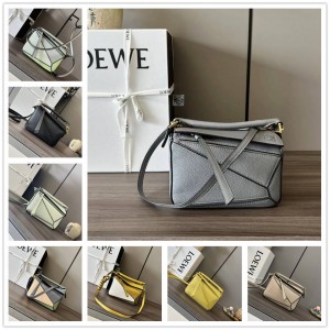 LOEWE A510U95X37/322.30.U95/A510U95X34 Puzzle Mini Handbag 061838