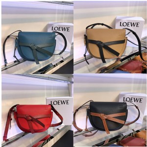 loewe leather GATE BAG series small saddle bag picture