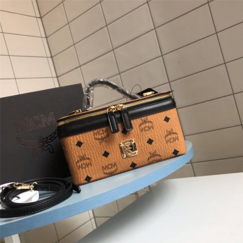 mcm box purse
