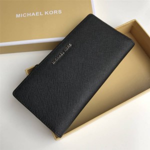 Michael Kors MK Leather Money Pieces Colorblock Wallet